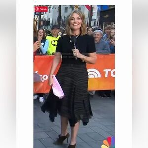 Proenza Shouler Silk Knee Length Dress. Size: 4 $1,680